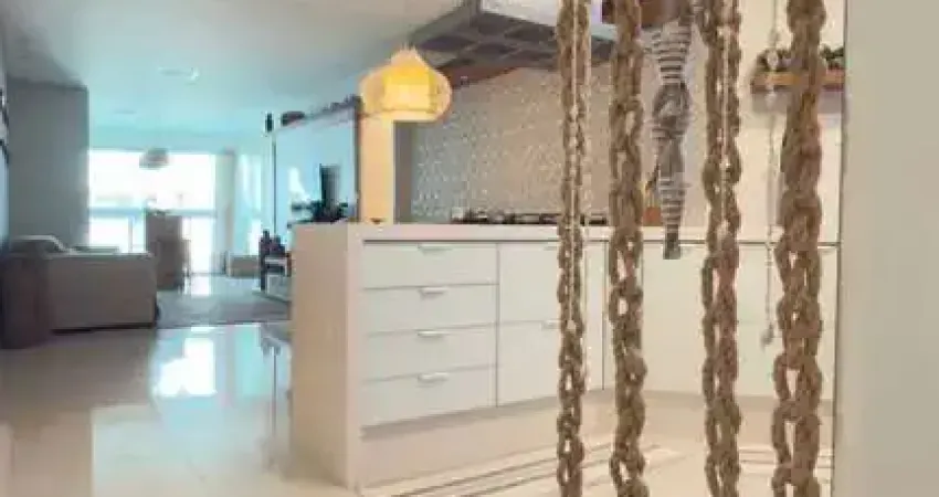 Apartamento alto padrão com 3 suítes e 3 vagas de garagem na praia brava itajaí/sc
