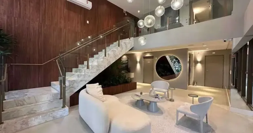 Apartamento semimobiliado com 3 dormitórios sendo 3 suítes e 2 vagas de garagem em itajaí