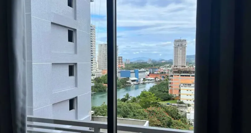 Apartamento quadra mar com 3 suítes e 2 vagas de garagem em itapema/sc