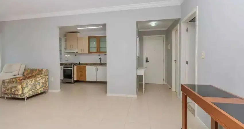 Apartamento com 3 dormitórios sendo 1 suíte e 2 vagas em balneário camboriú/sc