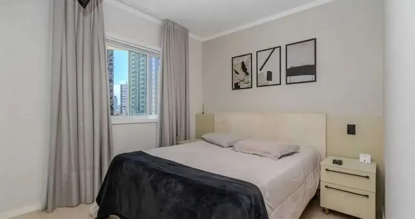 Apartamento mobiliado com 3 dormitórios sendo 1 suíte e 2 vagas no fazenda em itajaí/sc