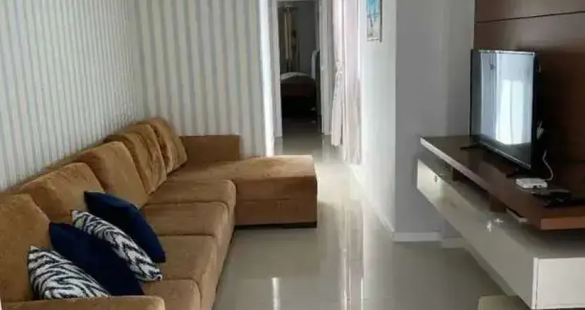 Cobertura duplex com 4 suítes e 2 vagas de garagem em meia praia itapema/sc