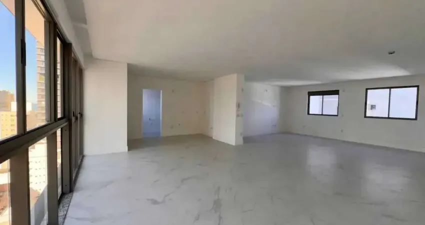 Apartamento sem mobilia com 3 dormitórios sendo 3 suítes e 3 vagas de garagem em balneário camboriú
