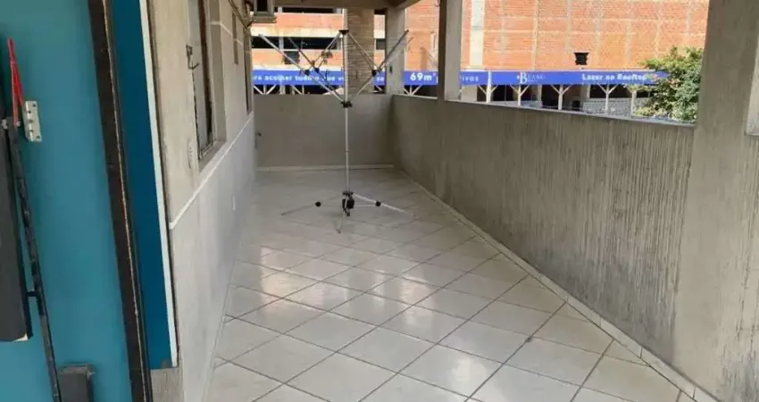 Casa com 4 dormitórios sendo 1 suíte em a 580m do mar em morretes, itapema/sc