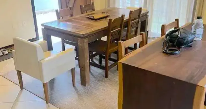 Casa com 3 dormitórios sendo1 suíte piscina e 2 vagas - praia de taquaras, balneário camboriú/sc