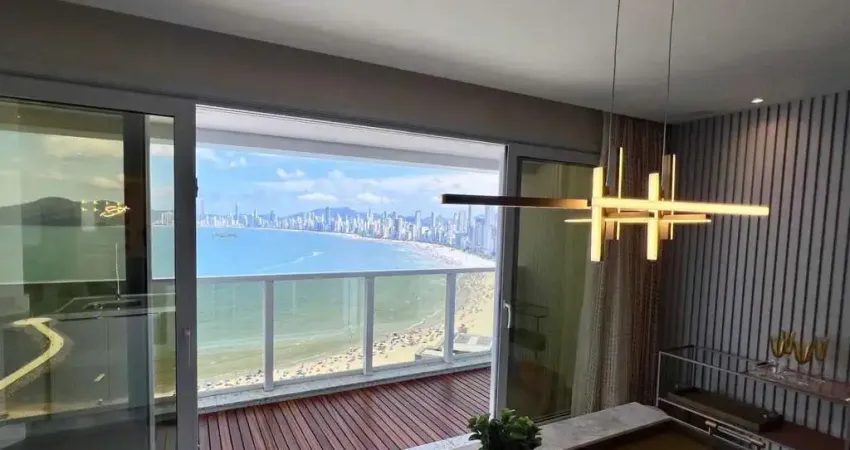 Apartamento quadra mar mobiliado com 3 suítes e 3 vagas na barra norte em balneário camboriú