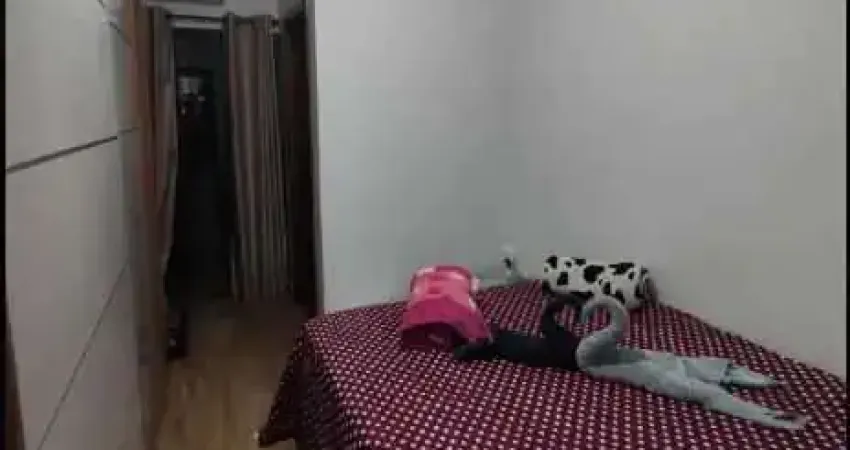 Sobrado geminado mobiliado com 2 suítes e 2 vagas de garagem em joinville