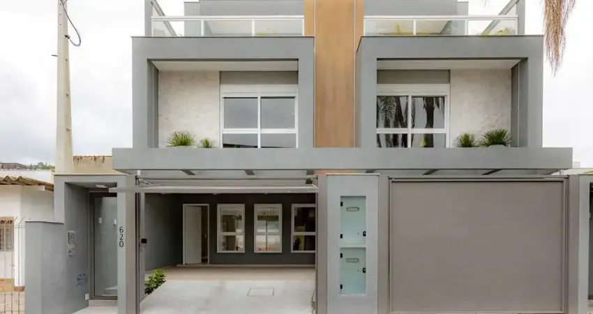 Sobrado geminado, novo! com 4 suítes e 2 vagas de garagem no centro de balneário camboriú