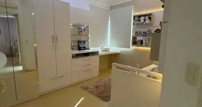 Casa ampla com 3 dormitórios e 2 vagas de garagem em jaraguá do sul/sc