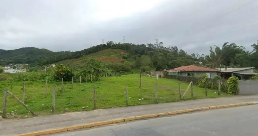 Terreno comercial à venda no Rio Pequeno, Camboriú