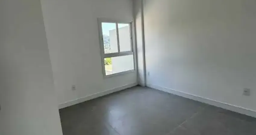 Sobrado com 3 dormitórios sendo 1 suíte e 2 vagas de garagem no bairro espinheiros em itajaí