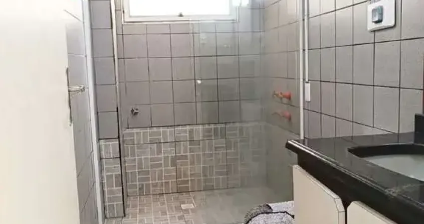 Apartamento de 2 dormitórios sendo 1 suíte e 1 vaga de garagem no centro de balneário camboriú