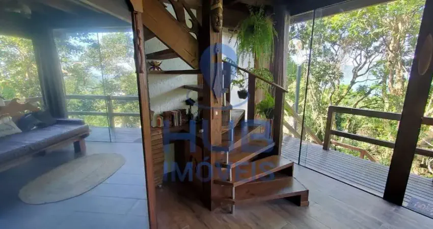 Casa à venda no Pântano do Sul, Florianópolis