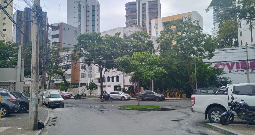 Sala comercial com 1 sala para alugar na Rua Professor Sabino Silva, 20, Jardim Apipema, Salvador