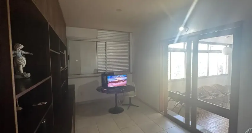 Apartamento com 4 quartos para alugar na Rua Marechal Floriano, 198, Canela, Salvador