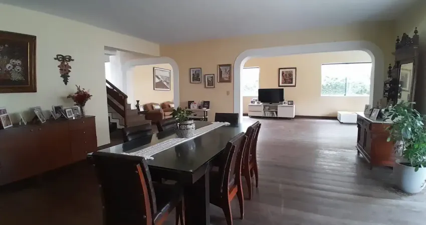 Casa comercial para alugar na Rua Monsenhor Gaspar Sadoc, 173, Costa Azul, Salvador