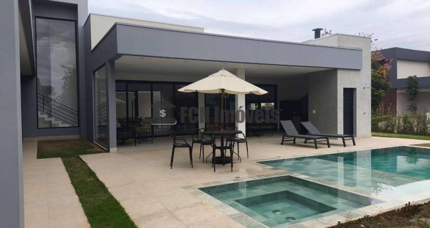 Casa no Condomínio Portal Ville Gardênia em Boituva