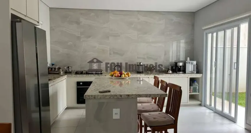 Sobrado no Condomínio Portal Ville Flamboyant - Porto Feliz