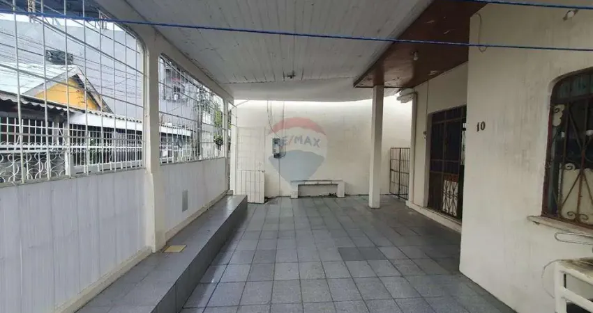 Casa Excelente na Praça 14 Manaus - 04 QUARTOS 02 SUITES - FINANCIA - Próximo a Braga Veículos