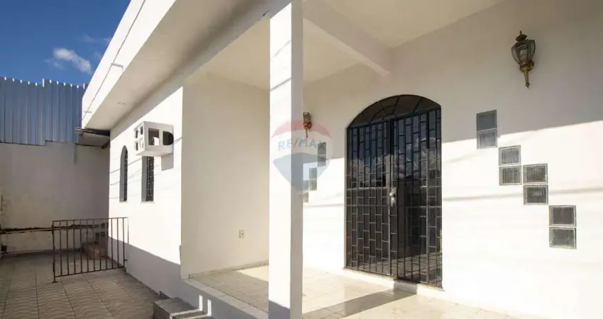 Casa com 4 quartos à venda na Rua Aluízio Azevedo, 1160, Japiim, Manaus