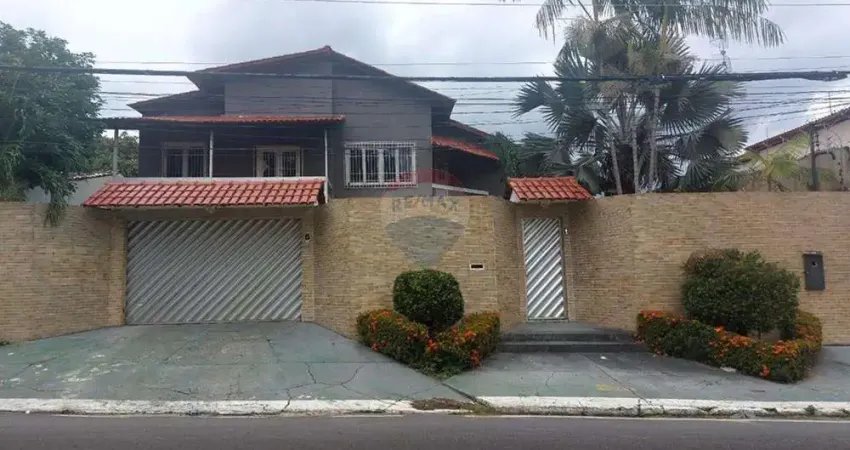 Casa Duplex Residencial/Comercial À VENDA - Parque Dez - 820 m², 8 quartos, sendo 3 suítes, 5 vagas R$ 1.300.000,00