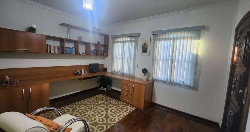 Casa tipo para venda em Vila Monteiro com 3 quartos, sendo 1 suíte, 226m²