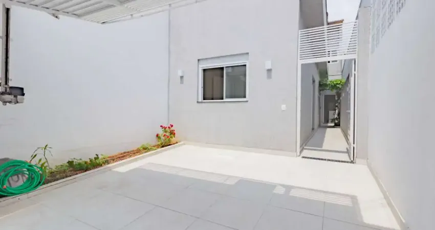 Casa tipo para venda em Vila Anglo Brasileira com 2 quartos, sendo 1 suíte, 94m²
