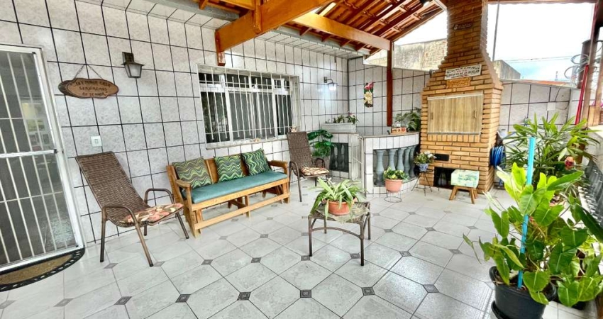 Sobrado para venda com 5 quartos, sendo 2 suítes, 309m²