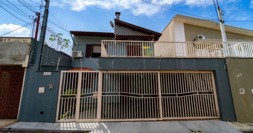 Casa de vila para venda com 4 quartos, sendo 1 suíte, 201m²