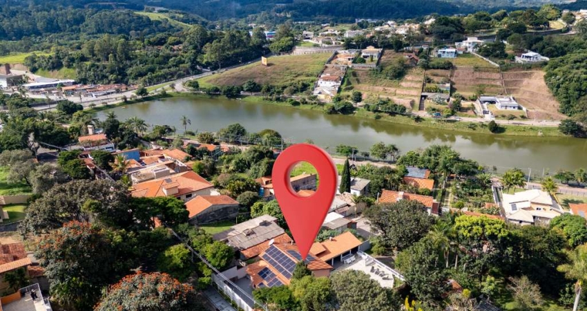 Casa de vila para venda com 4 quartos, sendo 1 suíte, 369m²