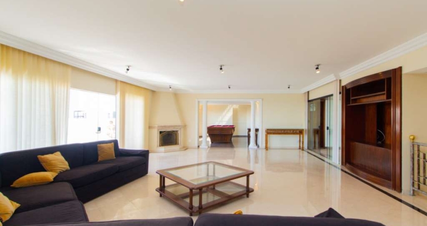 Cobertura para venda com 7 quartos, sendo 4 suítes, 623m²