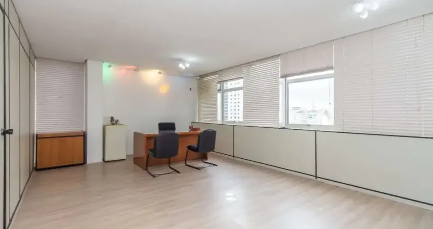 Conjunto comercial para venda em Cerqueira César, 82m²