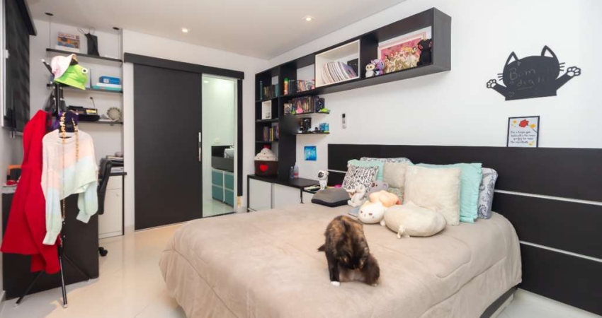 Casa tipo para venda com 4 quartos, sendo 2 suítes, 210m²