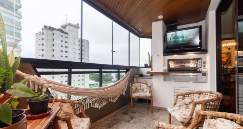 Apartamento tipo para venda com 3 quartos, sendo 3 suítes, 230m²