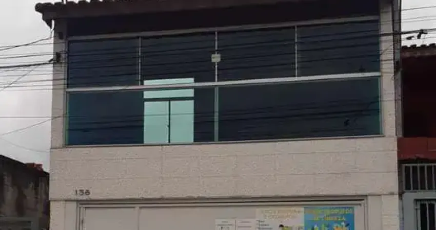 Sobrado para venda em Jardim Ferrazense com 2 quartos, sendo 1 suíte, 140m²