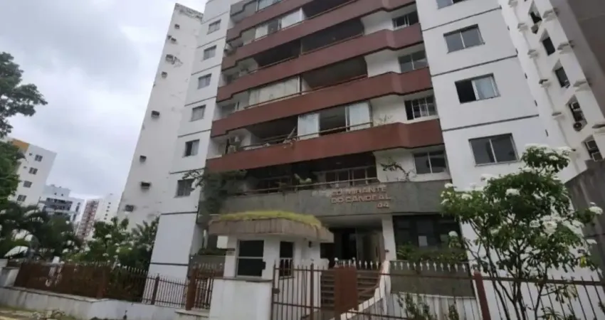 Amplo 3/4 de 115m2  com 2 garagens soltas em rua tranquila no candeal