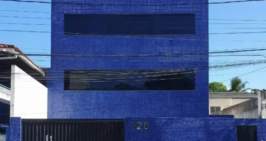 Prédio com escritura pública de 4 andares, 724m2 no centro de lauro de freitas