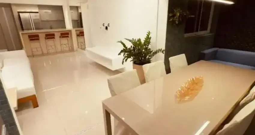 Apartamento 2/4, 02 vagas, belíssimo, alto padrão no melhor do colina a em patamares!
