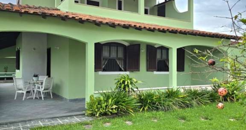 Casa para Venda em Saquarema, Boqueirão, 5 dormitórios, 2 suítes, 4 banheiros, 3 vagas