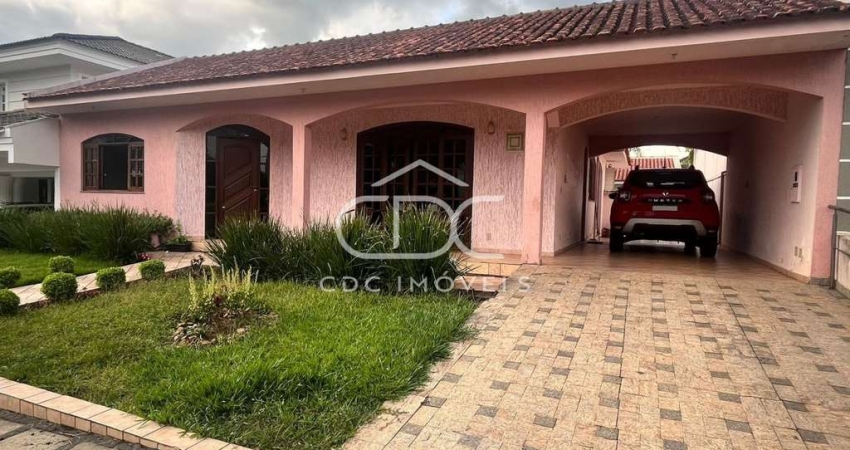 EXCELENTE CASA EM CONDOMÍNIO FECHADO NO JARDIM CARVALHO
