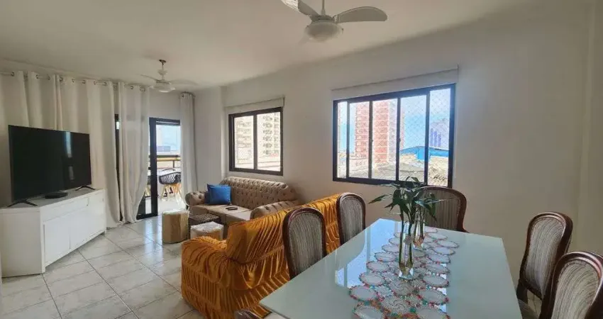 Apartamento 03 SUÍTES no bairro da Vila Tupi - 100 metros do MAR!