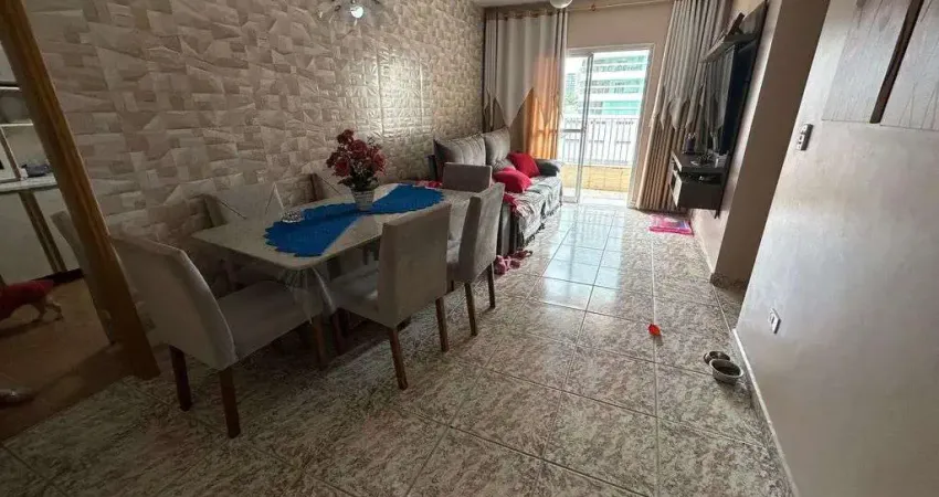 Aconchego a 100m do Mar: Apartamento de 2 Dormitórios na Vila Tupi