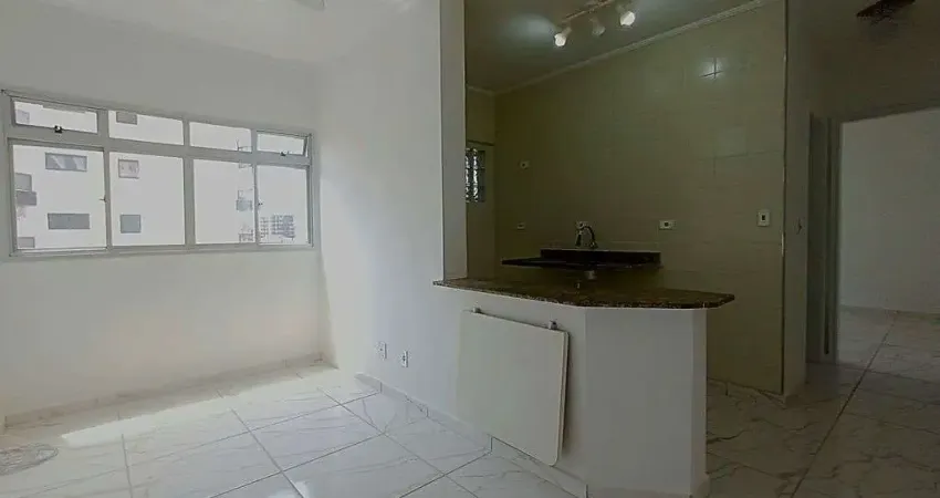Apartamento 1 dormitório c/cozinha americana a 50 metros da praia no boqueirão