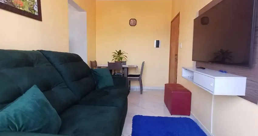Apartamento 1 dorm mobiliado com sacada a 200 metros da praia em praia grande/sp