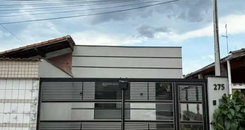 Casa individual 2 dormitórios c/1suíte com área gourmet+jacuzzi/ canto no forte