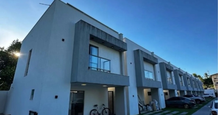 Casa à Venda em Abrantes ? Camaçari/BA | 3/4, sendo 2 Suítes | Próximo ao Alphaville