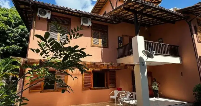 Casa em condomínio fechado com 3 quartos à venda na Praia do Forte, Mata de São João 