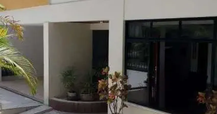 Casa em condomínio fechado com 4 quartos à venda na Avenida Santa Luzia, 1, Horto Florestal, Salvador