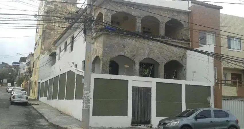 Casa com 4 quartos à venda na Rua das Ubaranas, 1, Amaralina, Salvador
