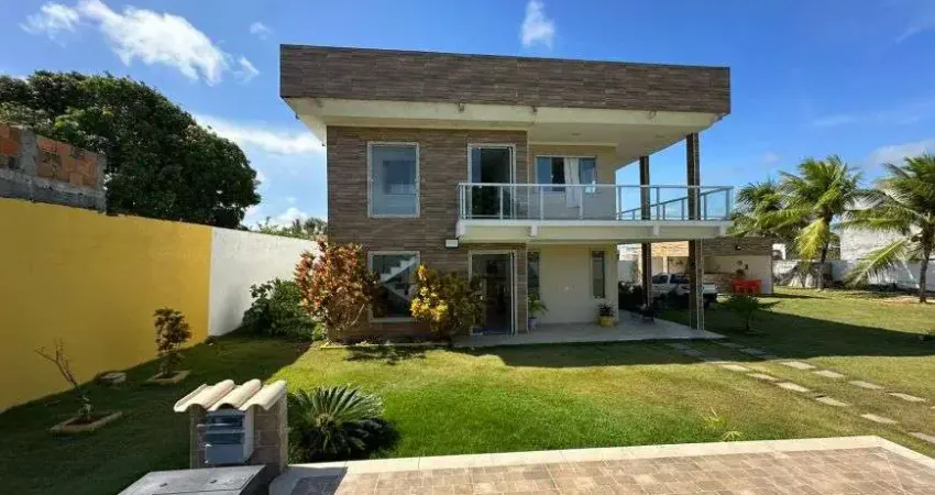 CASA LUXUOSA - 4 QUARTOS SENDO 3 SUÍTES - PORTEIRA FECHADA - BARRA DO JACUIPE